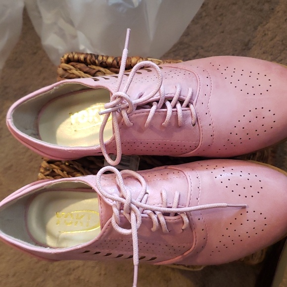 YOKI .pink oxford shoes..size 7 - Picture 7 of 8